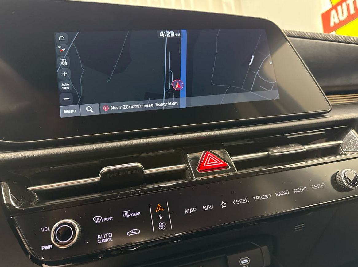 KIA Niro 1.6GDi Plug-in Hybrid Style DCT-image-5