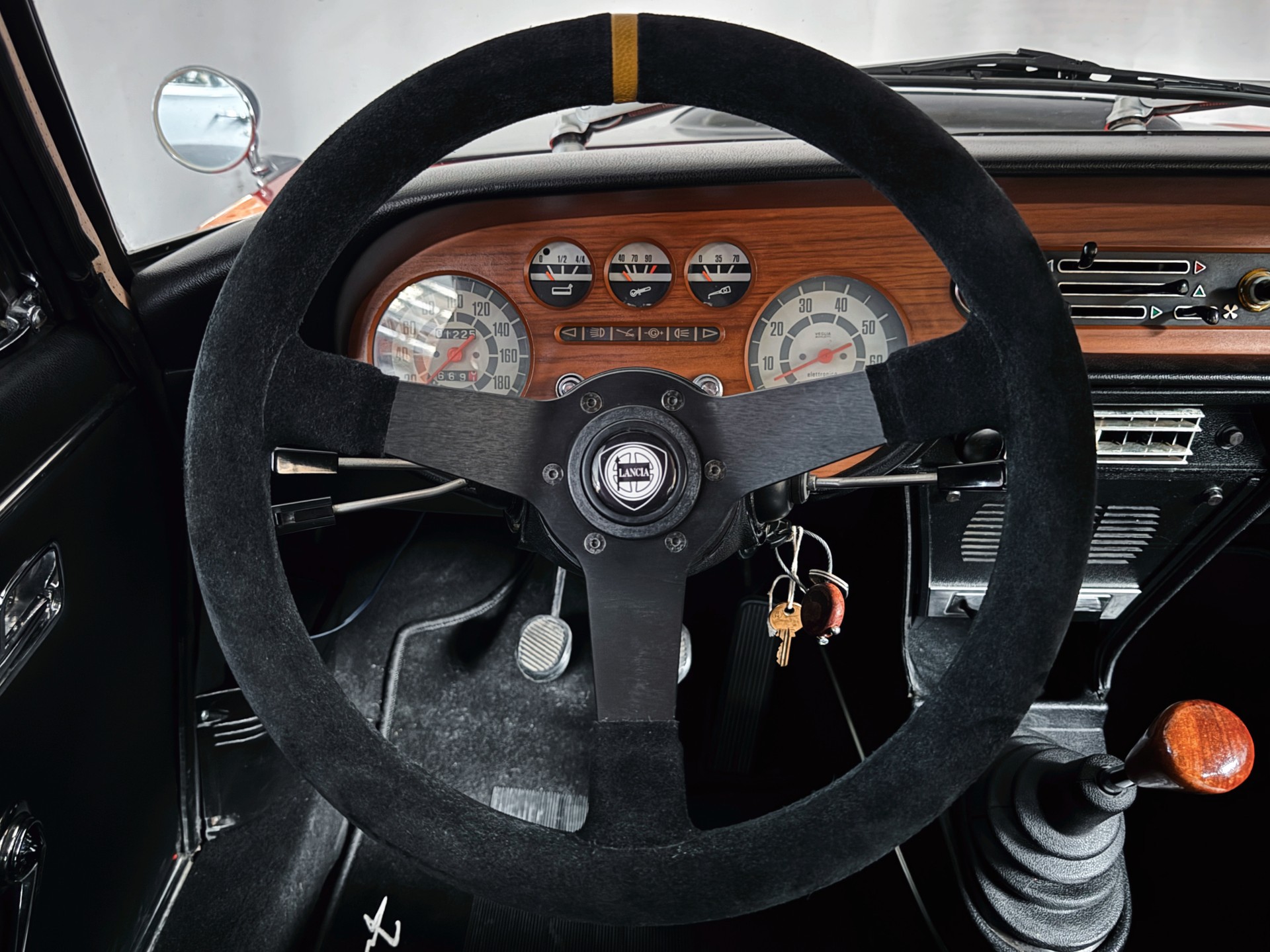 LANCIA LANCIA FULVIA 1.3 S COUPE-image-19