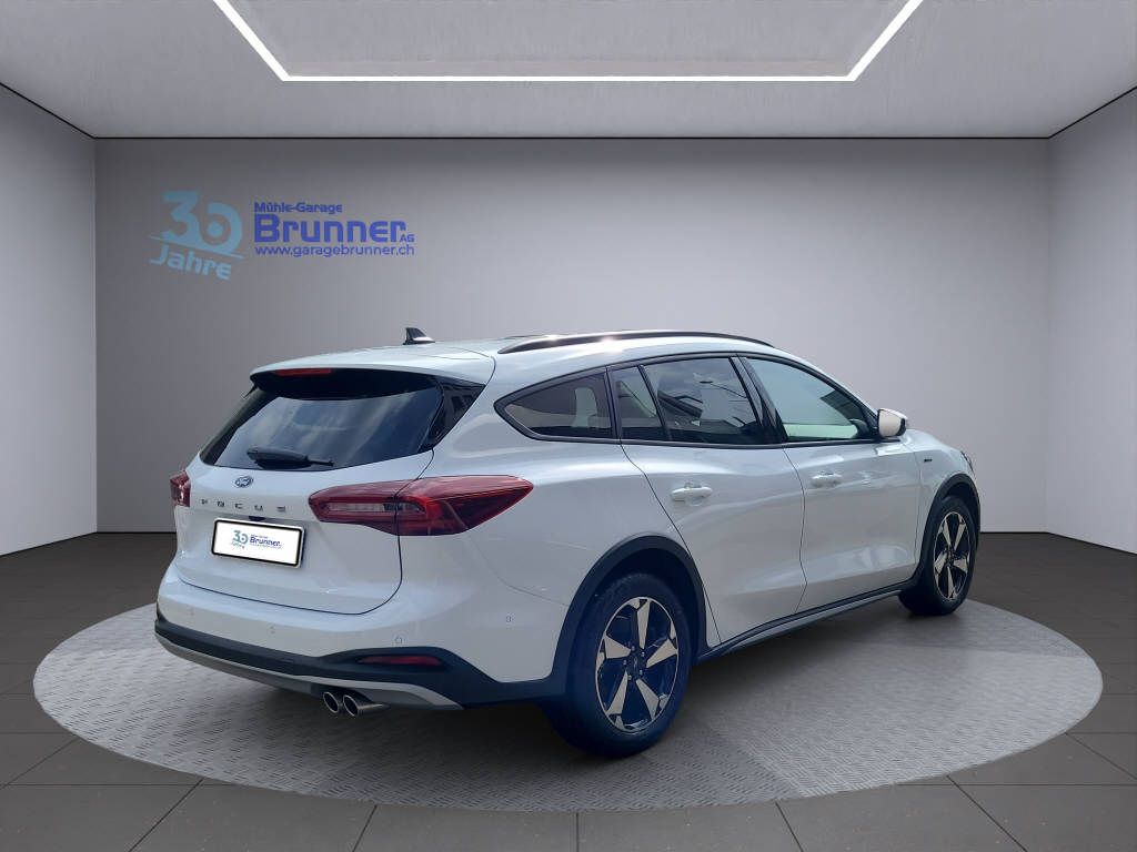 FORD Focus Station Wagon 1.0i EcoB 155 PS Active-image-6