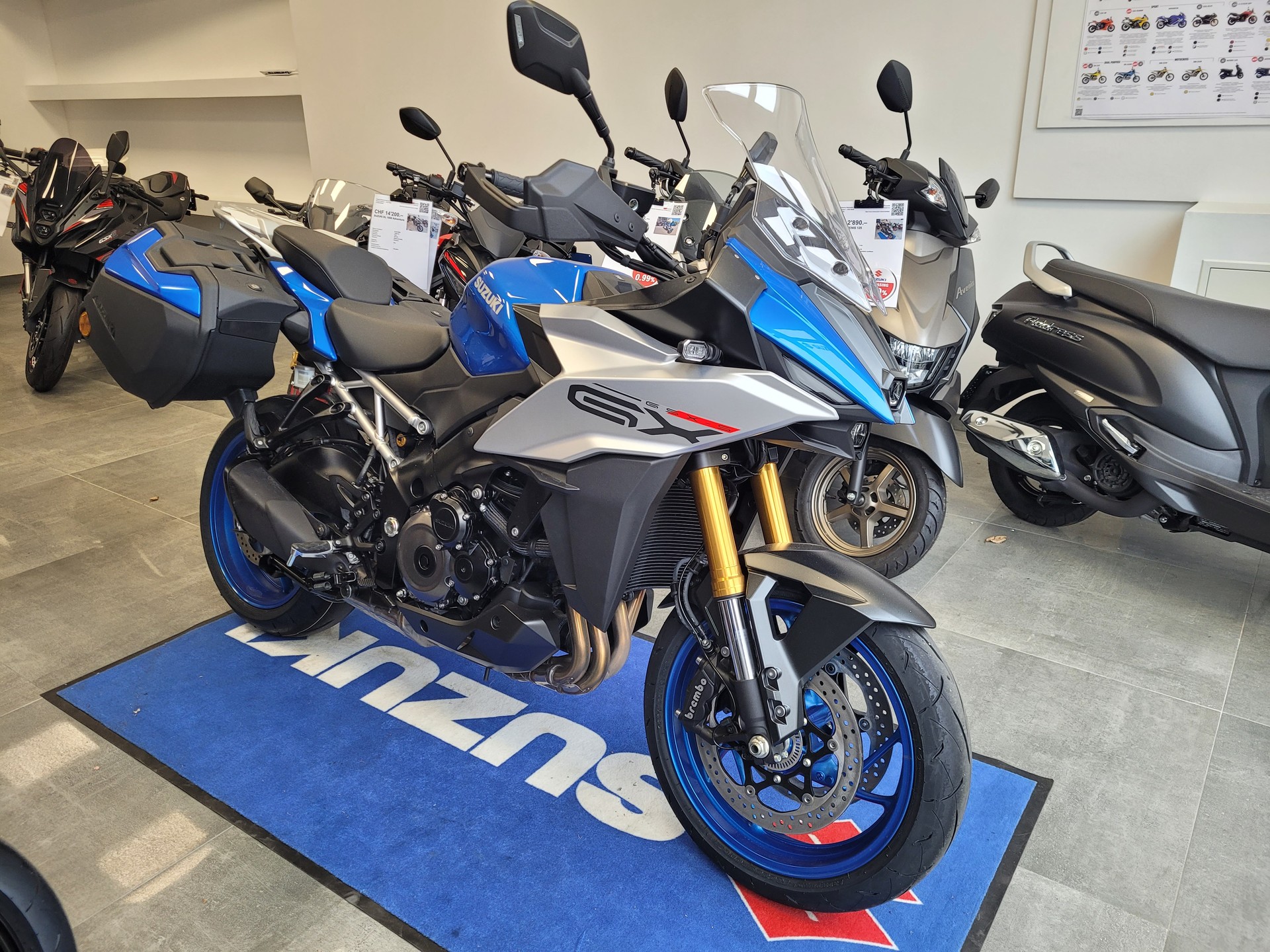 SUZUKI GSX-S 1000 GX Travel-image-0