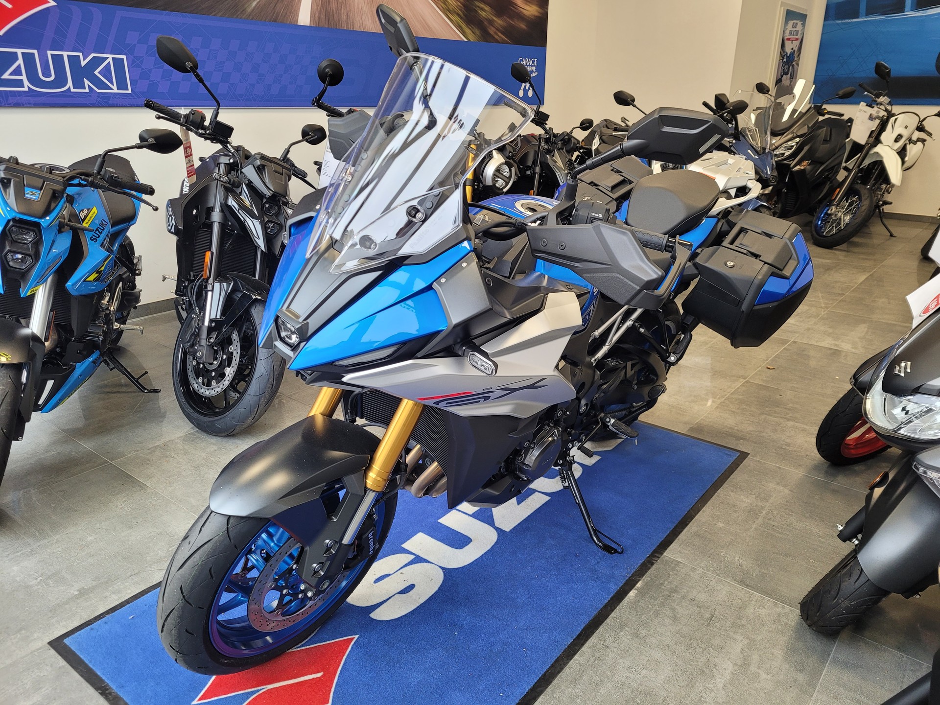 SUZUKI GSX-S 1000 GX Travel-image-4