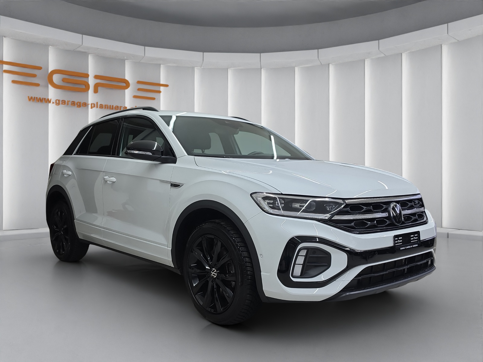 VW T-Roc 2.0 TSI R-Line DSG 4motion-showroom-element-1