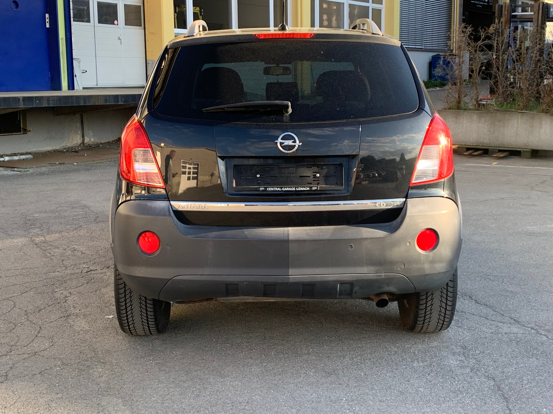 OPEL Antara 2.2 CDTi Cosmo 4WD Automatic-image-6