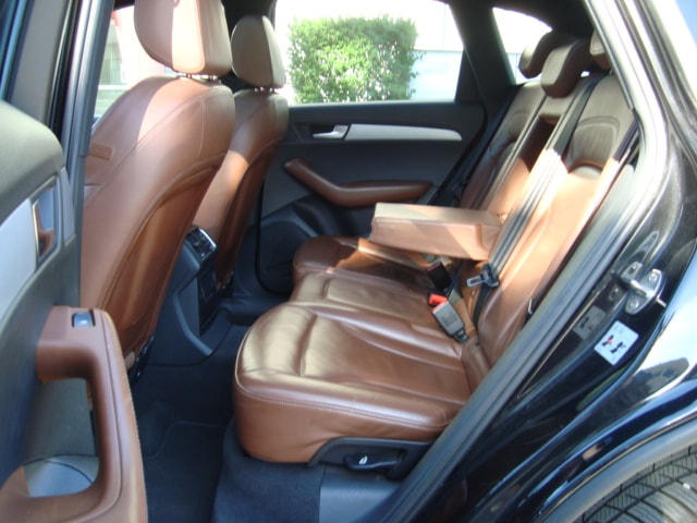 AUDI Q5 2.0 TFSI quattro S-tronic-image-10