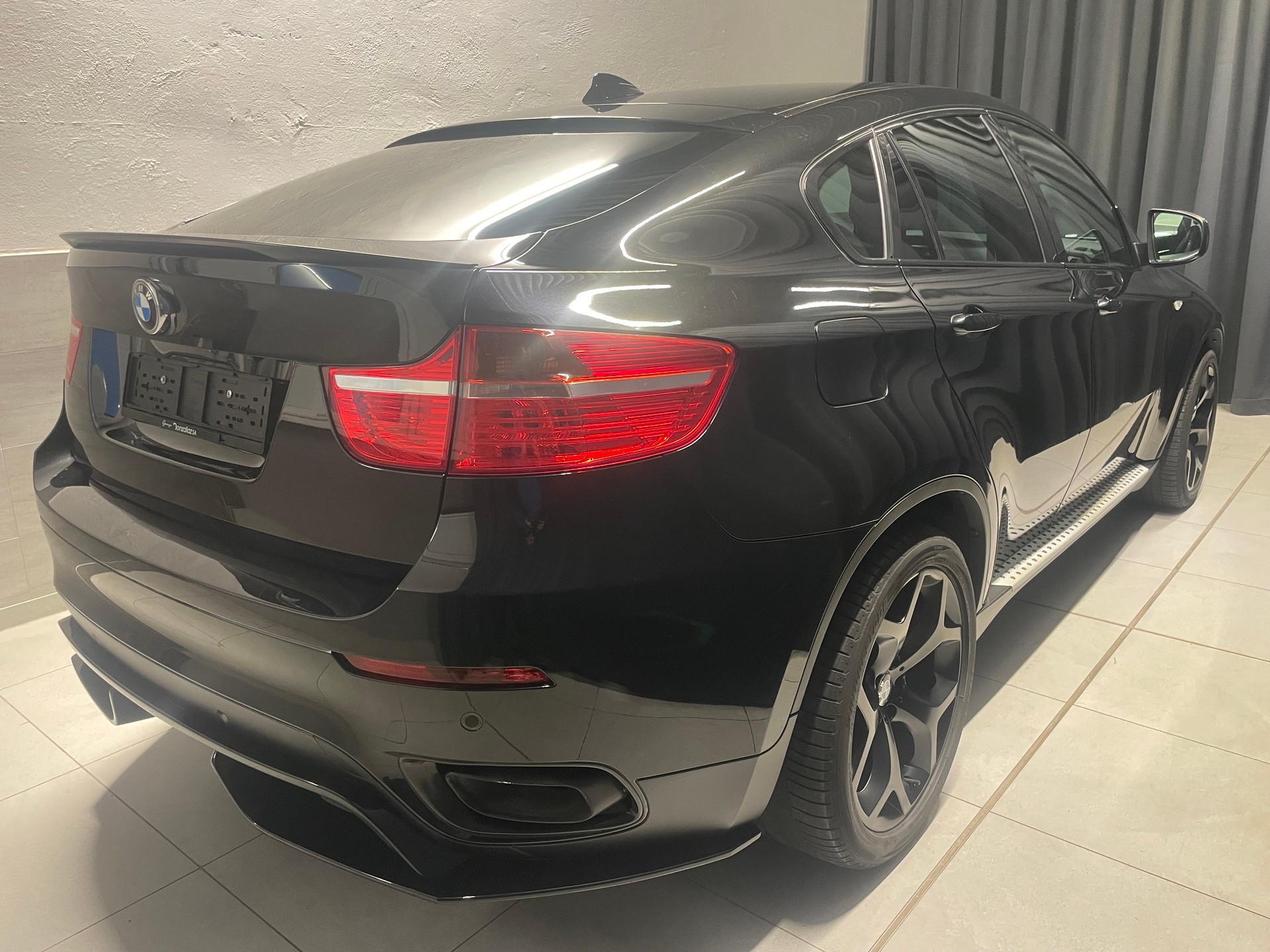 BMW X6 xDrive 40d Steptronic (21)-image-5