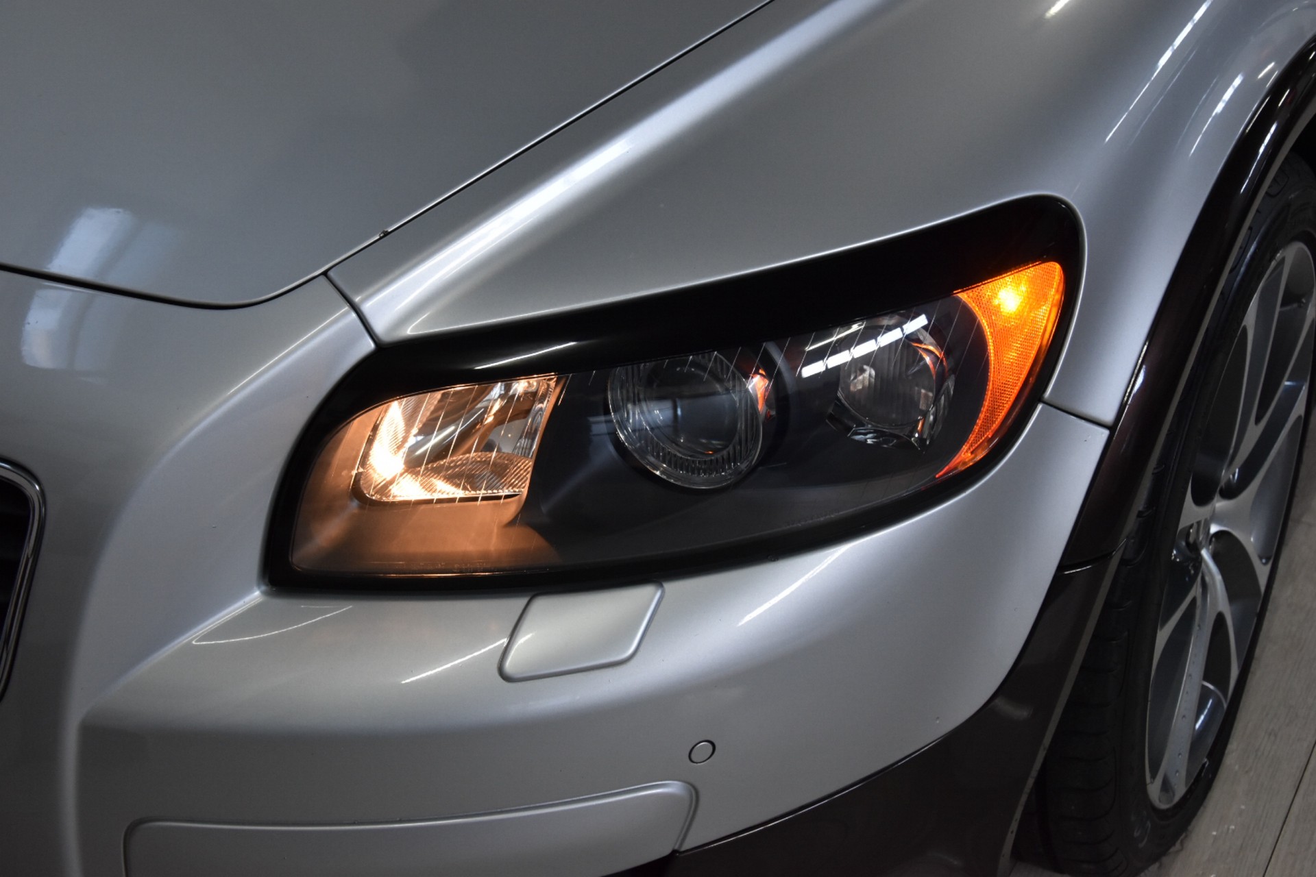 VOLVO C30 2.4I Kinetic-showroom-element-2