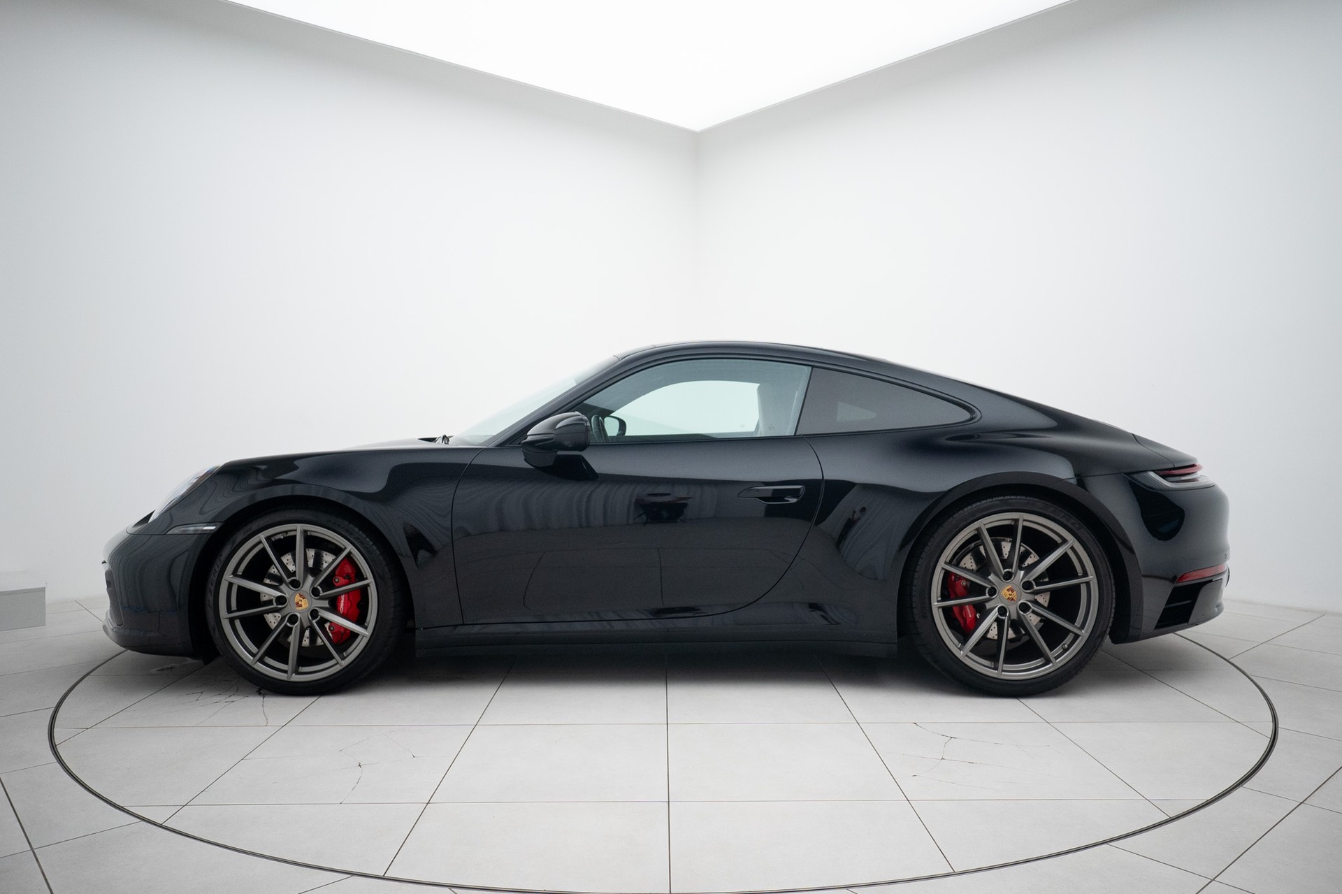 PORSCHE 911 Carrera 4S PDK-showroom-element-1