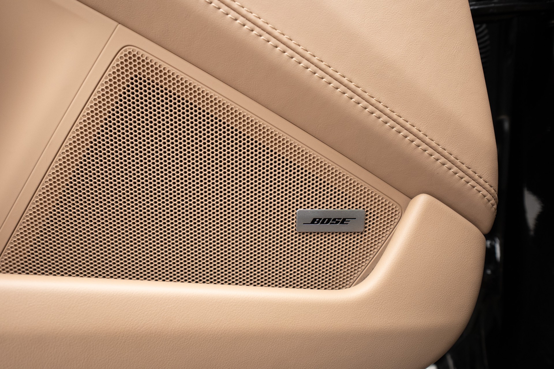 PORSCHE 911 Carrera 4S PDK-image-10