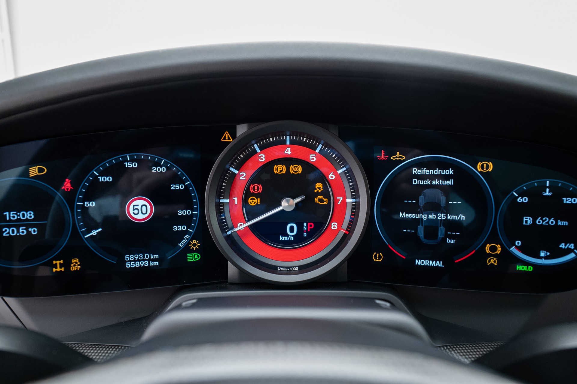 PORSCHE 911 Carrera 4S PDK-image-14