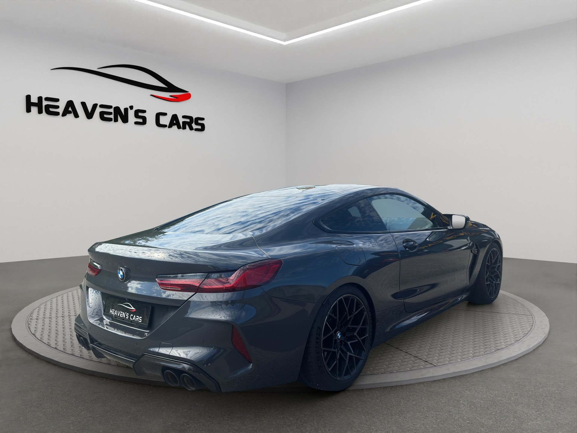 BMW M8 xDrive Steptronic M Competition-showroom-element-2