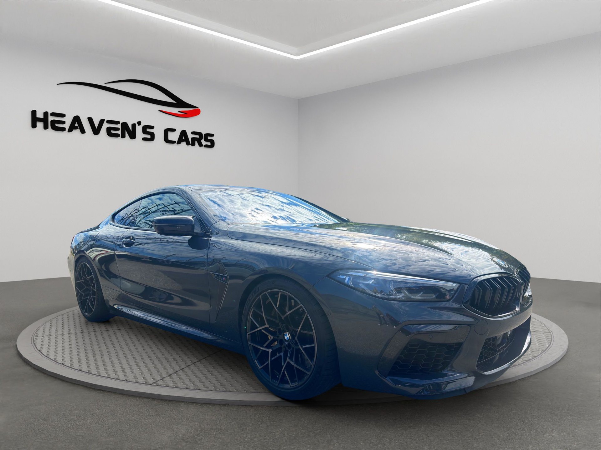 BMW M8 xDrive Steptronic M Competition