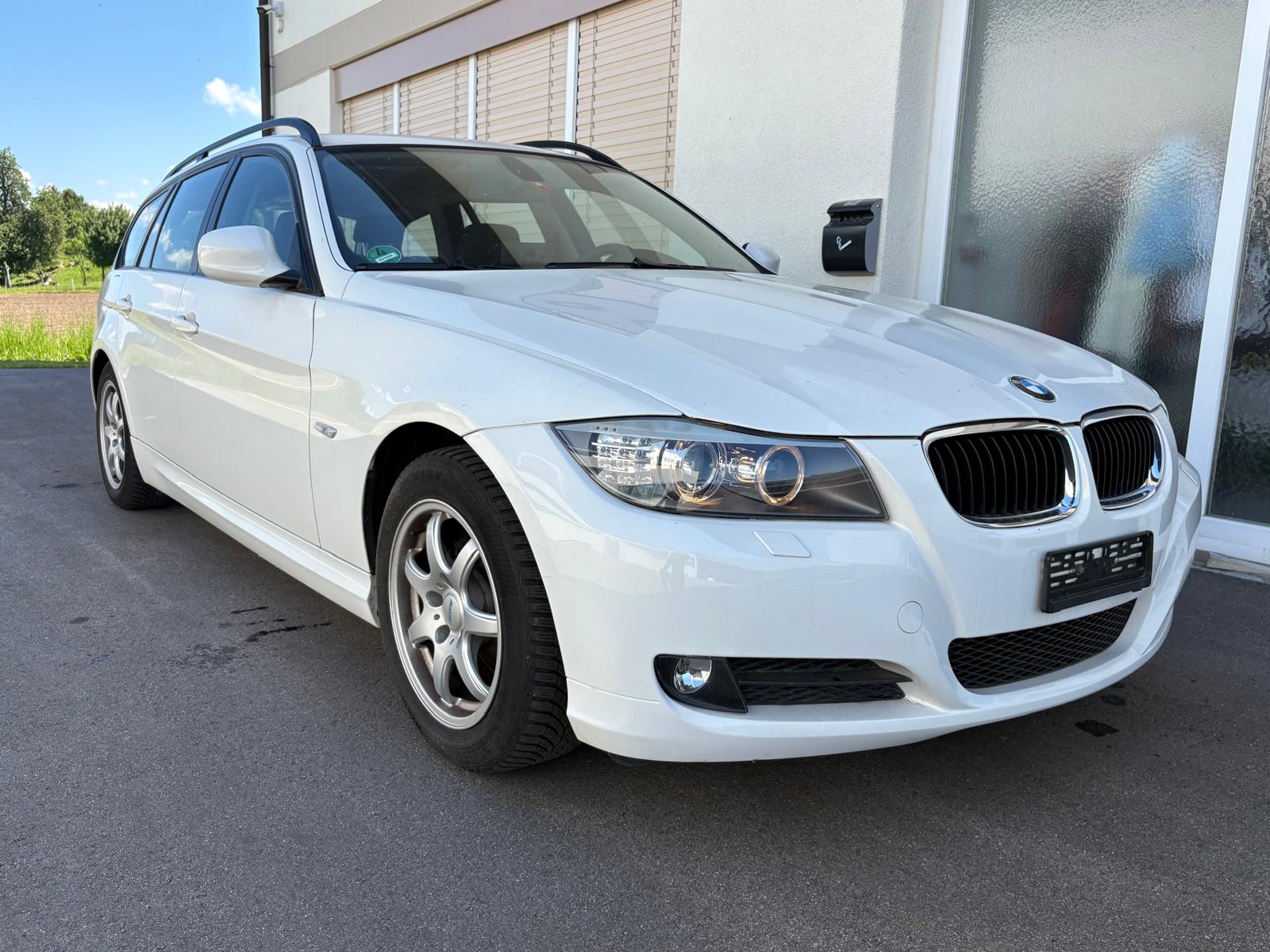 BMW 318i Touring Xenon PDC Alu
