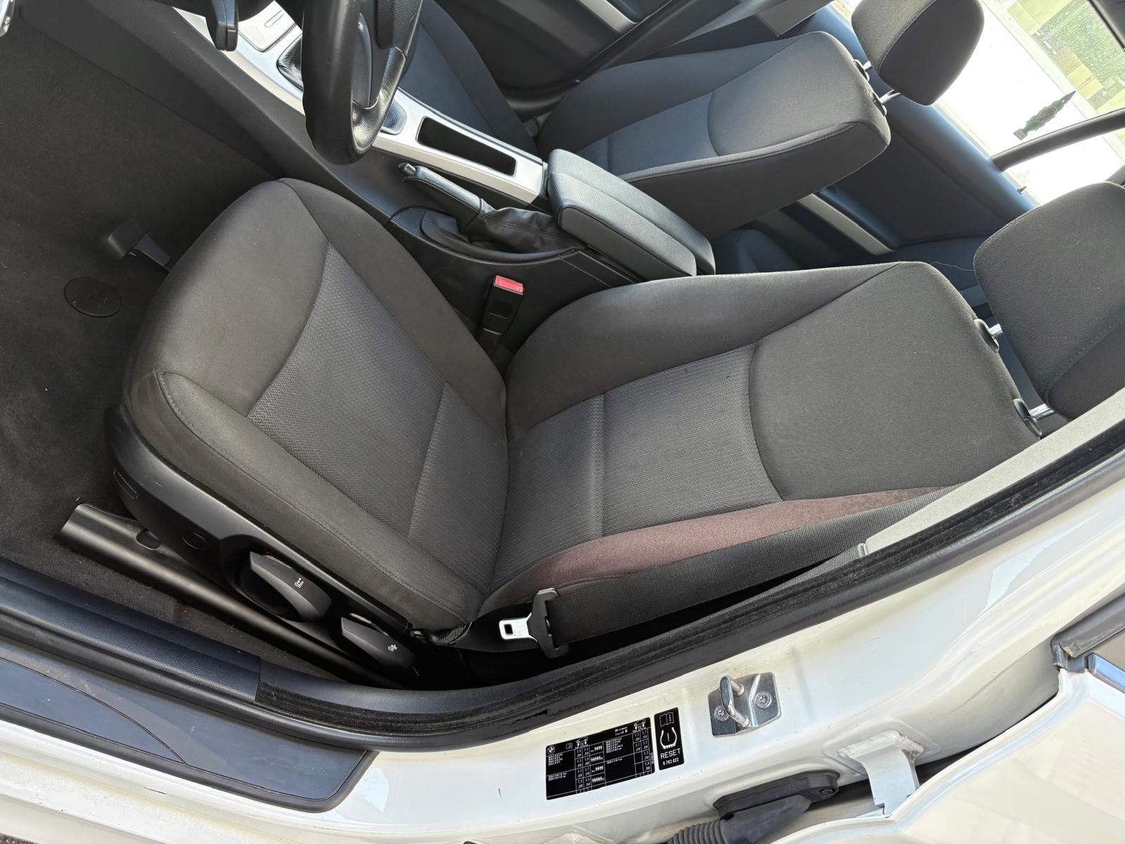 BMW 318i Touring Xenon PDC Alu-image-7