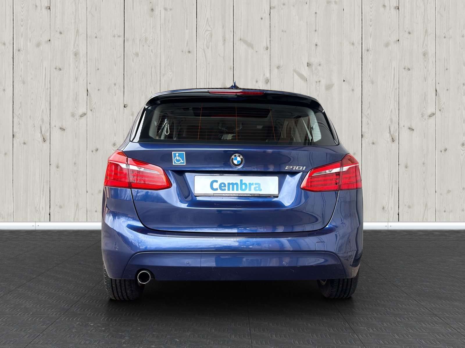 BMW 218i Active Tourer Luxury Line Steptronic-image-5