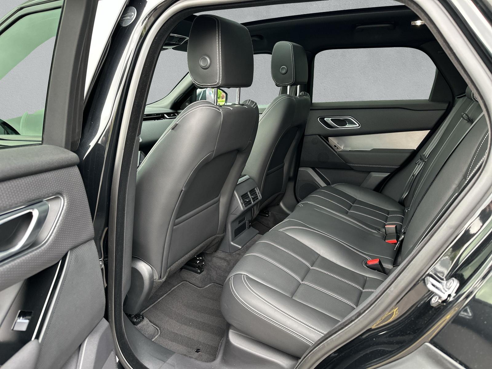 LAND ROVER Range Rover Velar R-Dynamic SE 3.0 D I6 300 (CH)-image-11