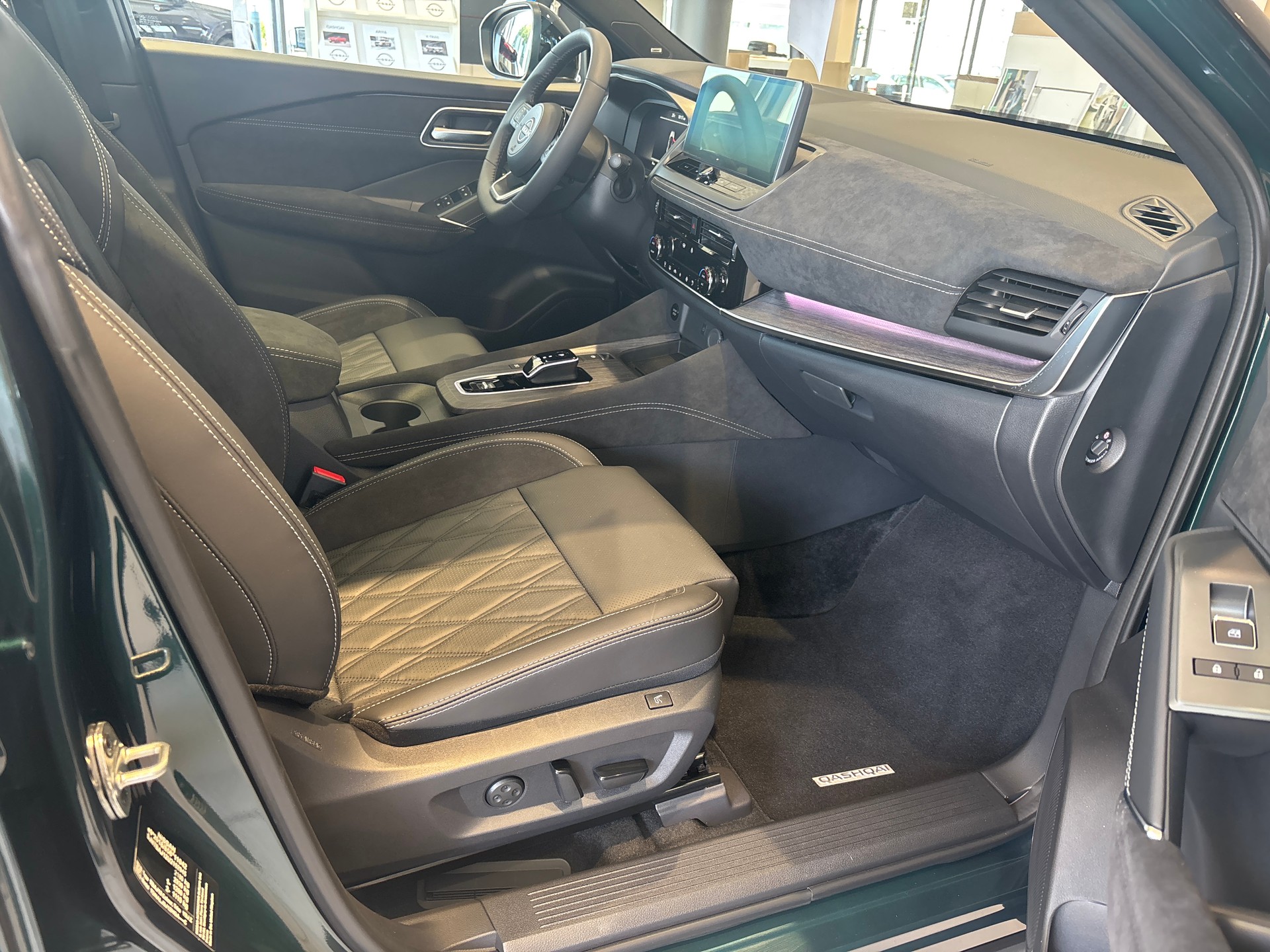 NISSAN Qashqai 1.5 VC-T e-Power Tekna+-image-15