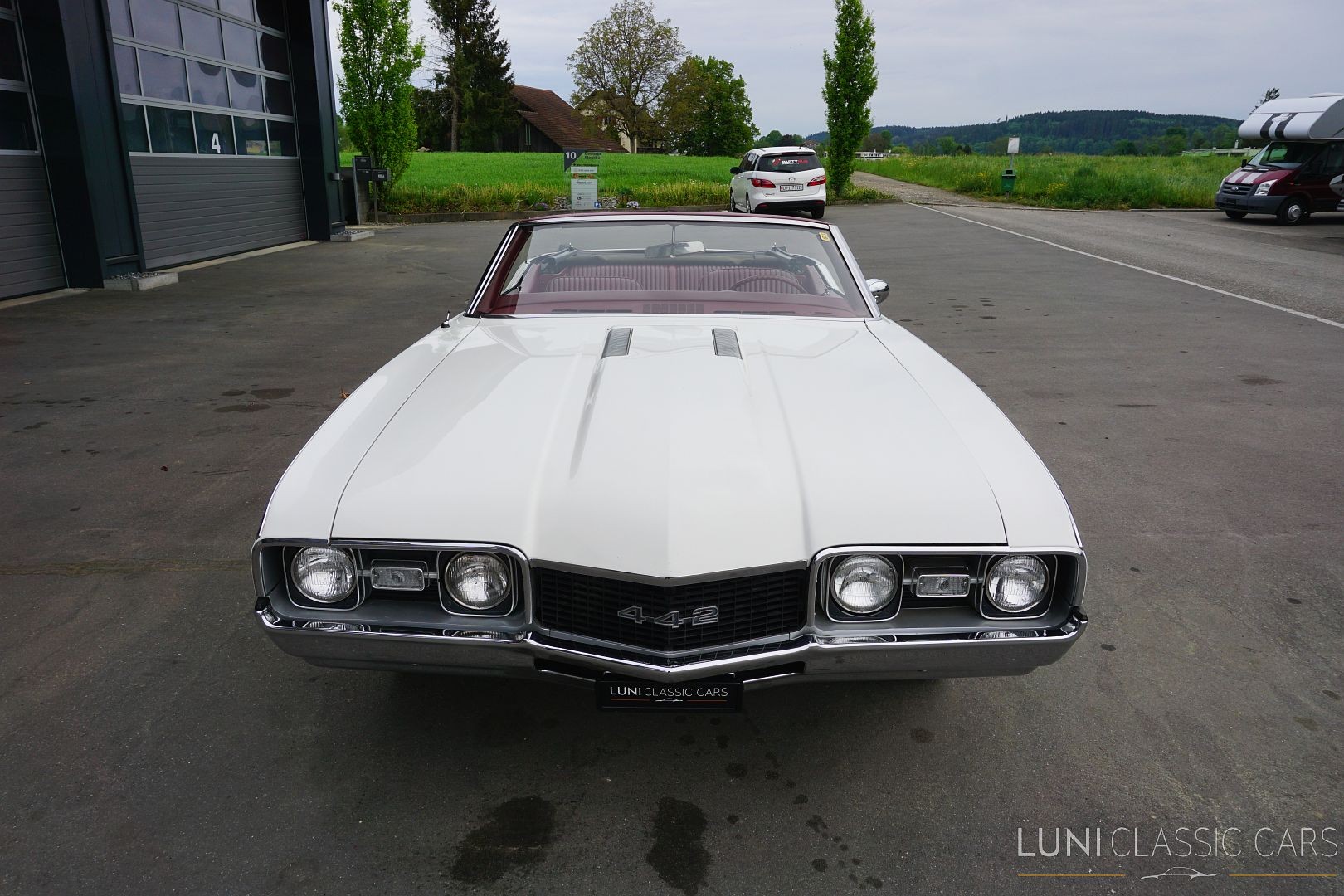 OLDSMOBILE 442 Convertible-image-4