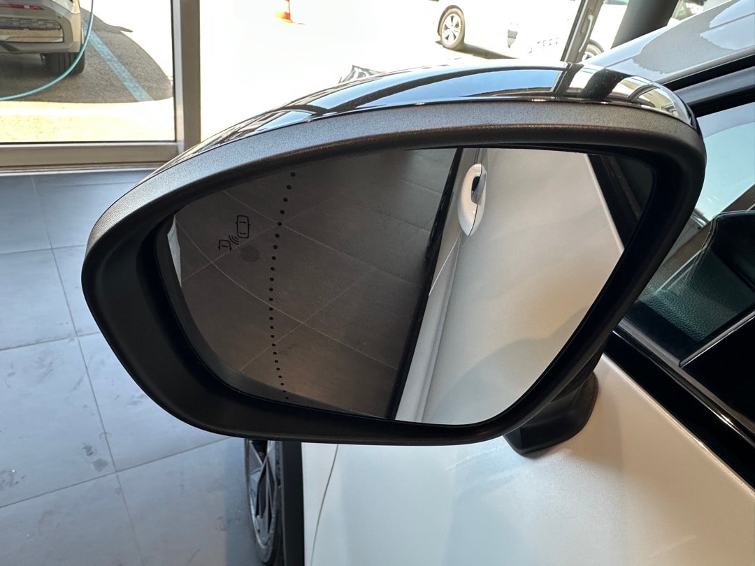 RENAULT Captur 1.3 TCe Esprit Alpine EDC-image-4