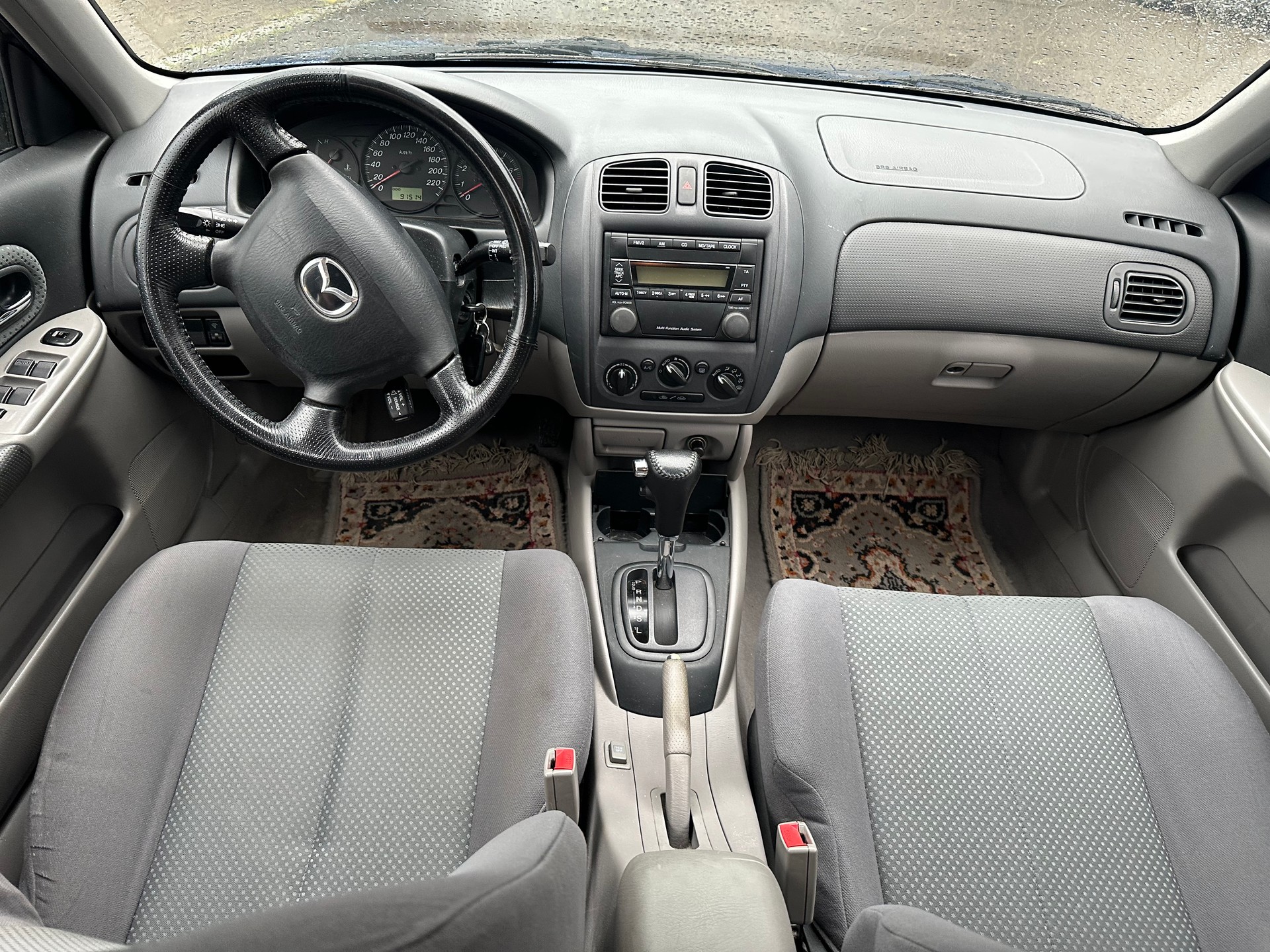 MAZDA 323 F 2.0i-16V-image-8