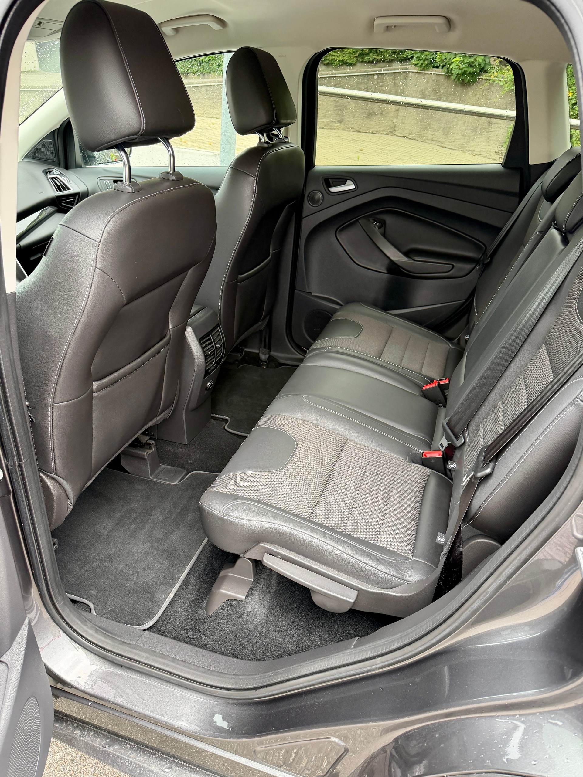 FORD Kuga 2.0 TDCi Titanium 4WD PowerShift-image-10