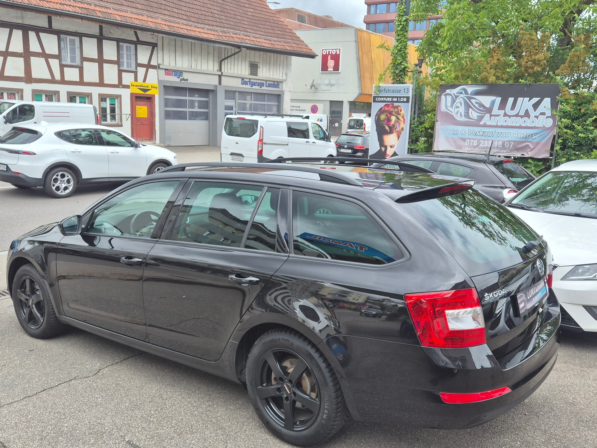 SKODA Octavia Combi 1.8 TSI Elegance-showroom-element-2