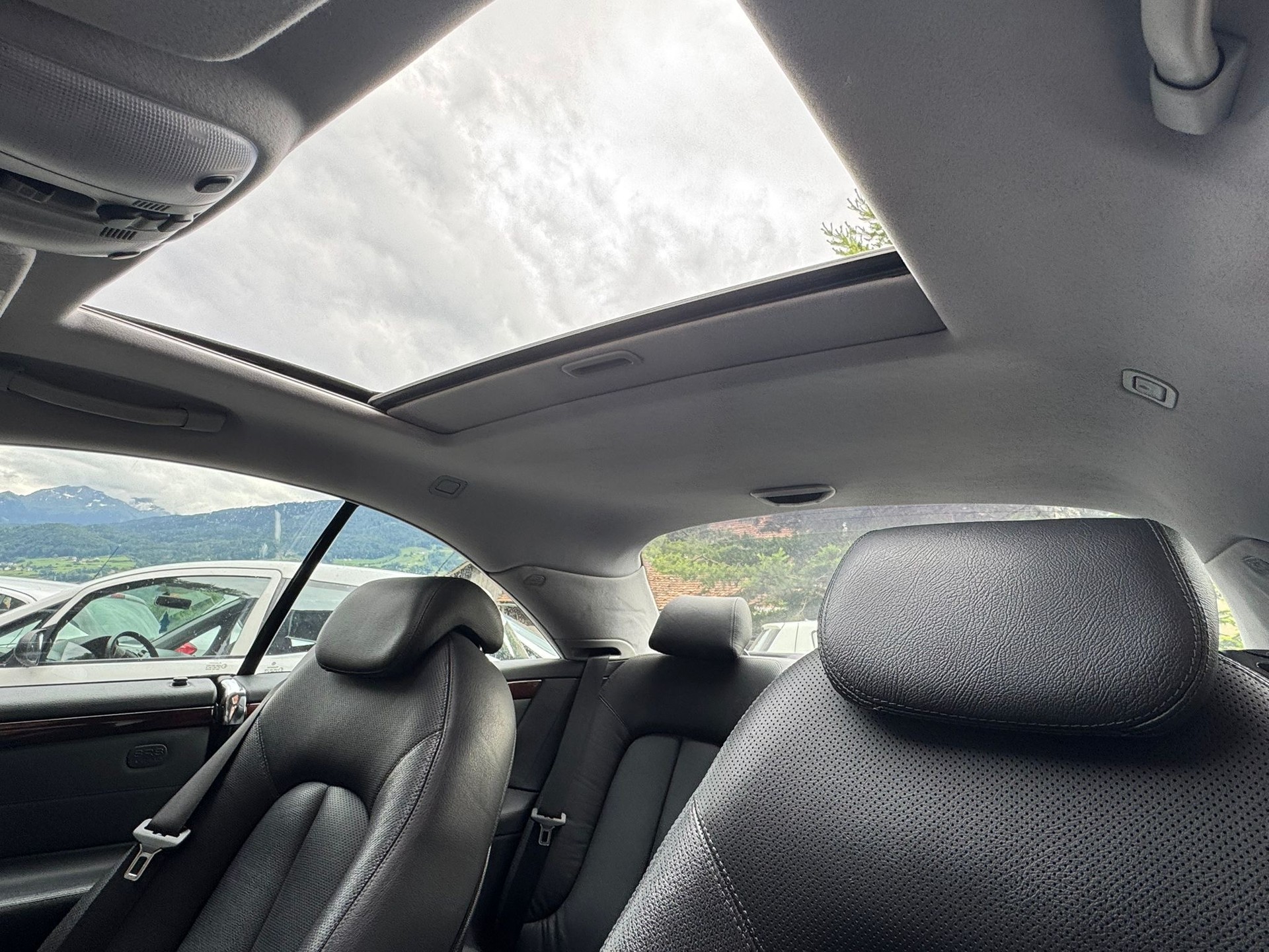 MERCEDES-BENZ CL 500 Automatic-image-14
