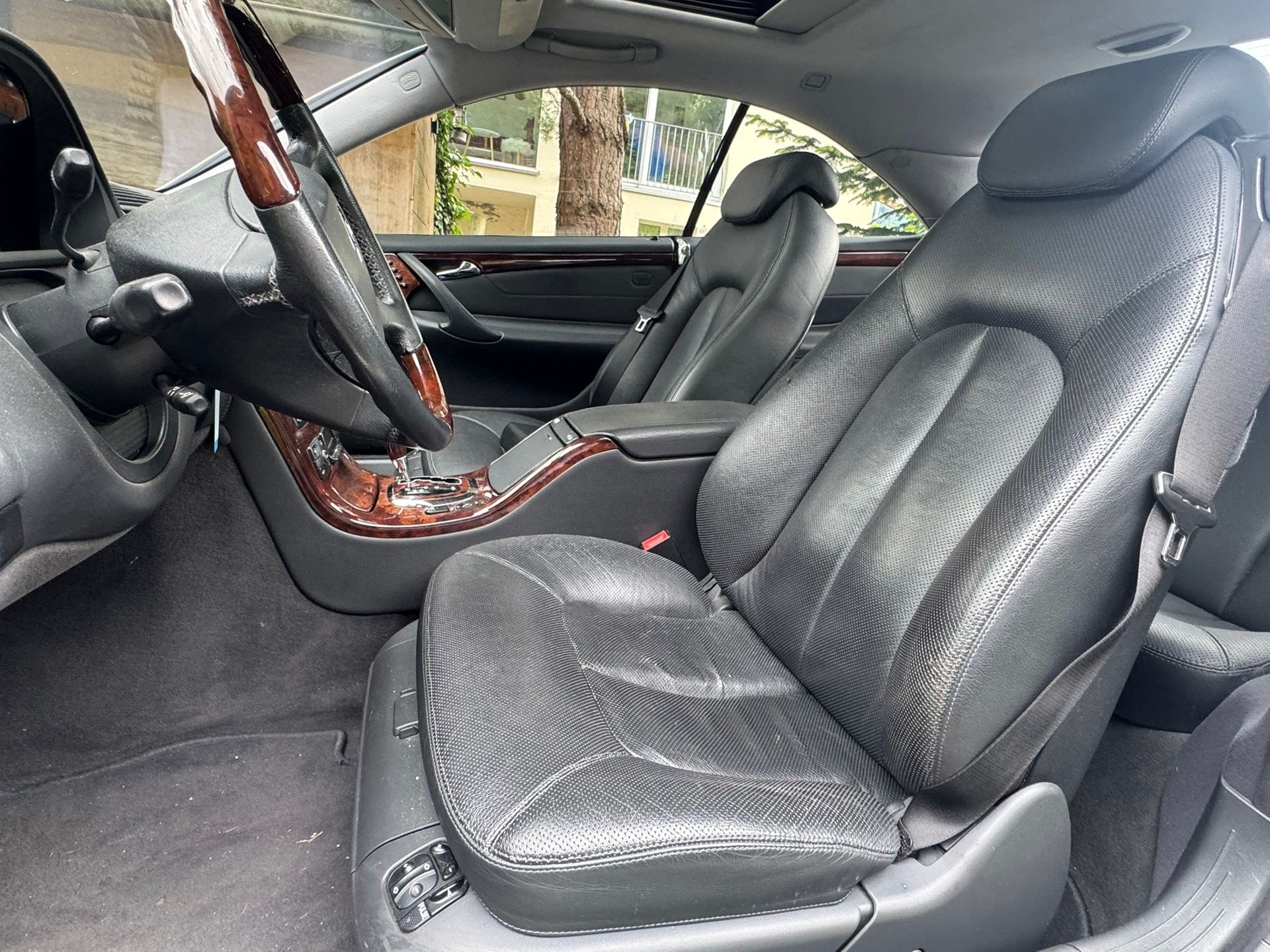 MERCEDES-BENZ CL 500 Automatic-image-15
