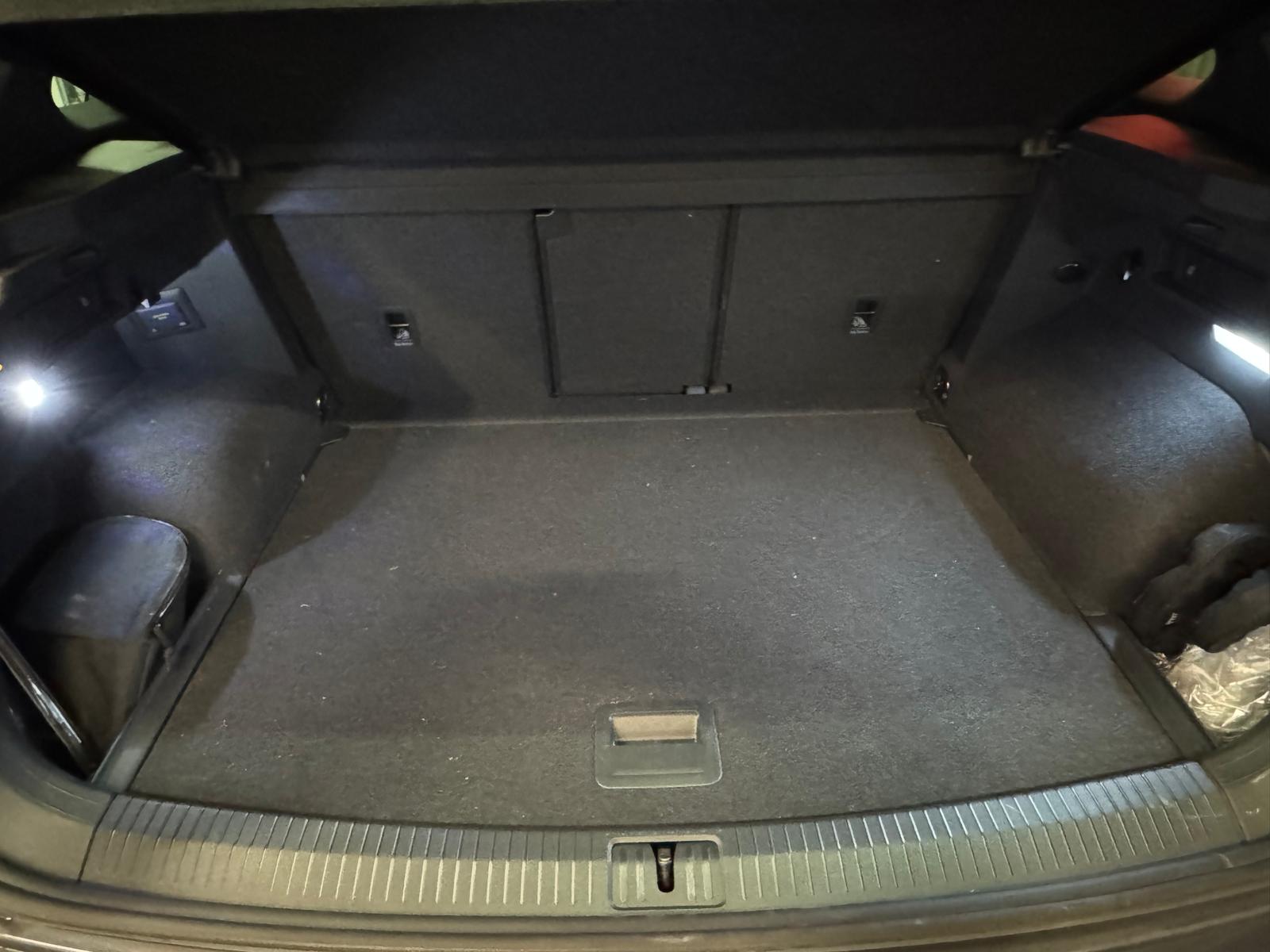 VW Tiguan 2.0TSI R-Line 4Motion DSG-image-10