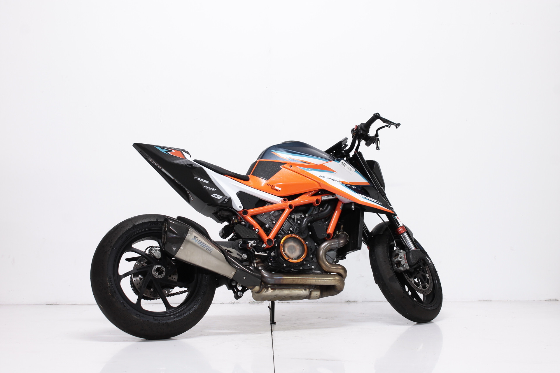 KTM 1290 Super Duke RR-image-2
