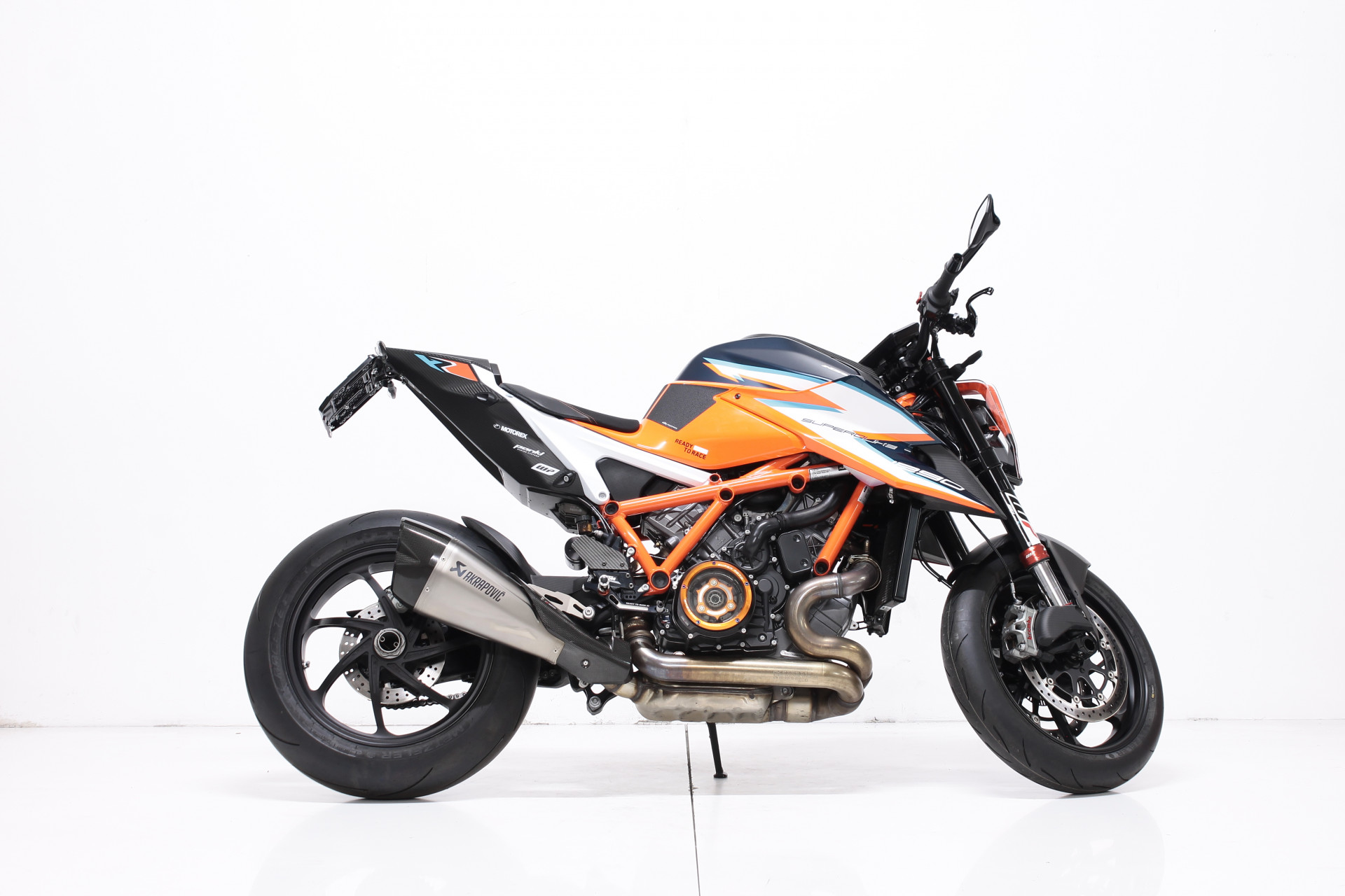 KTM 1290 Super Duke RR-image-1