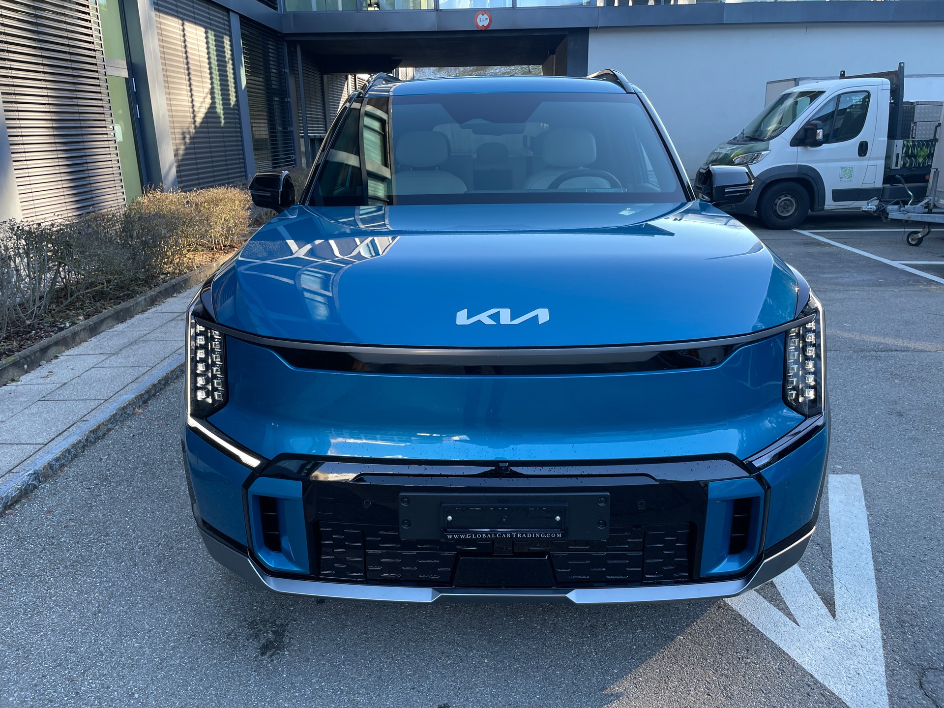 KIA EV9 99,8 kWh GT-Line 4x4 mit Panoramadach, 7-Sitzer-image-8