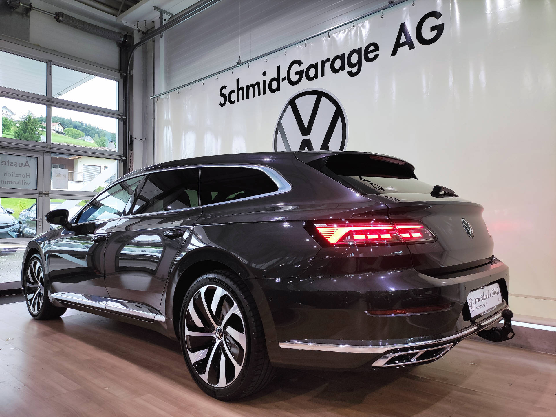 VW Arteon Shooting Brake 2.0 TSI R-Line DSG 4m-image-19
