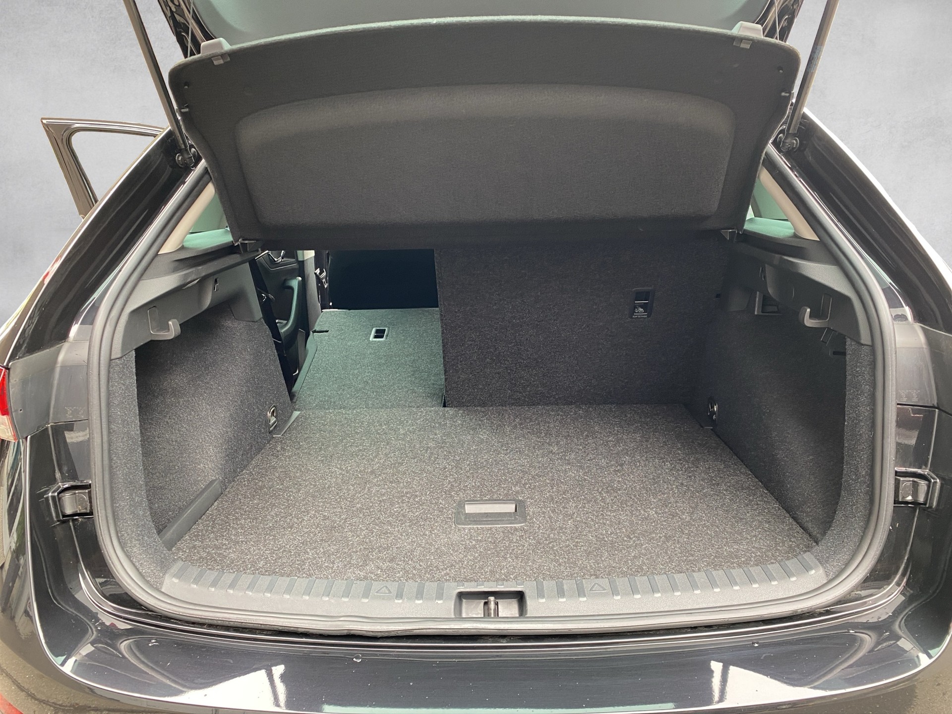 SKODA Scala 1.0 TSI Ambition DSG-image-19