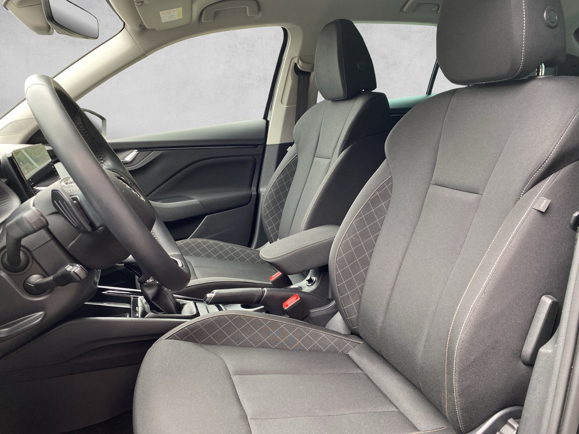 SKODA Scala 1.0 TSI Ambition DSG-image-9