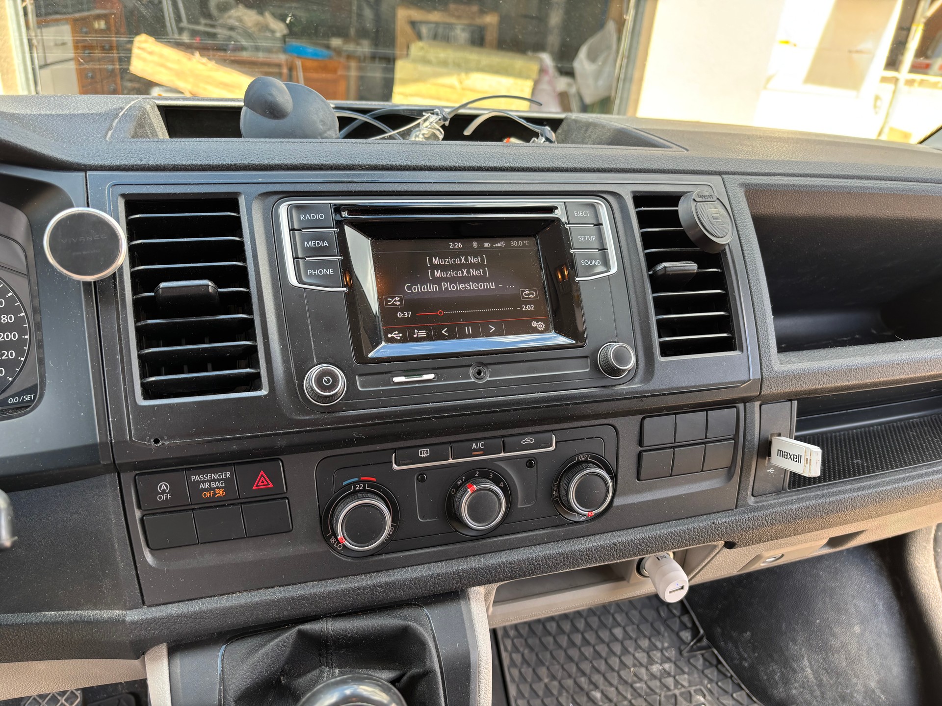 VW Transporter-image-3