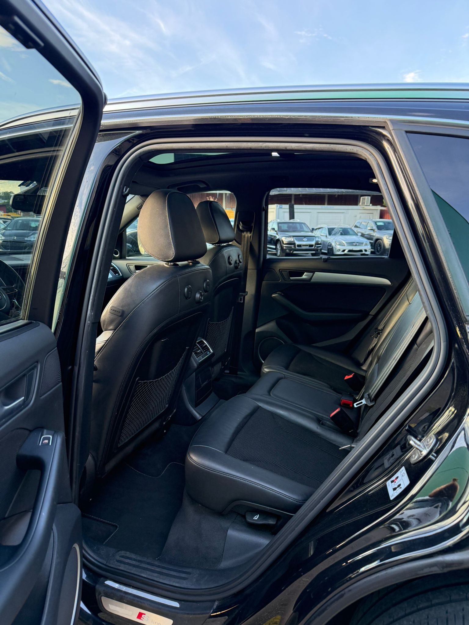 AUDI Q5 2.0 TFSI quattro tiptronic-image-14