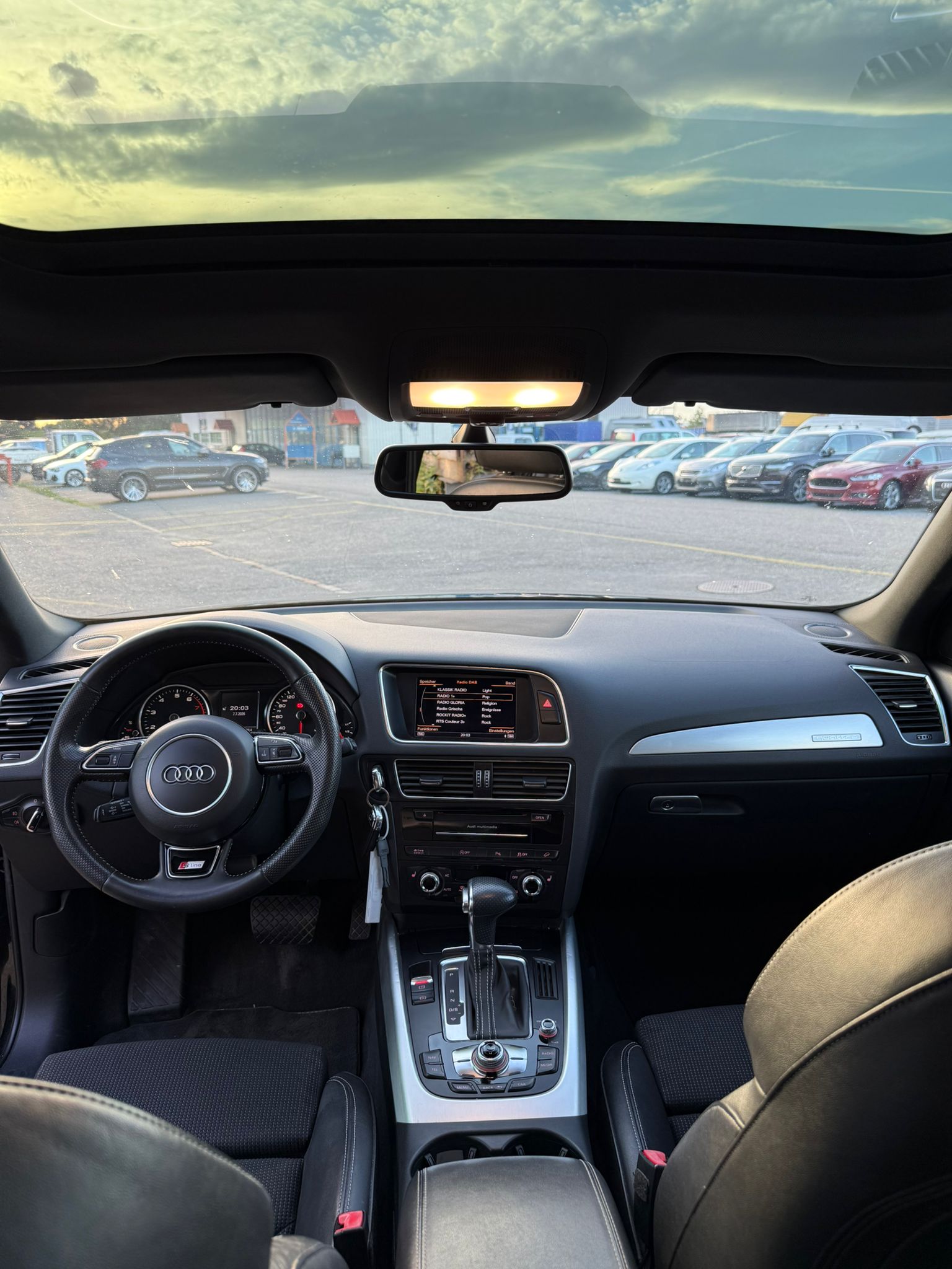 AUDI Q5 2.0 TFSI quattro tiptronic-image-9