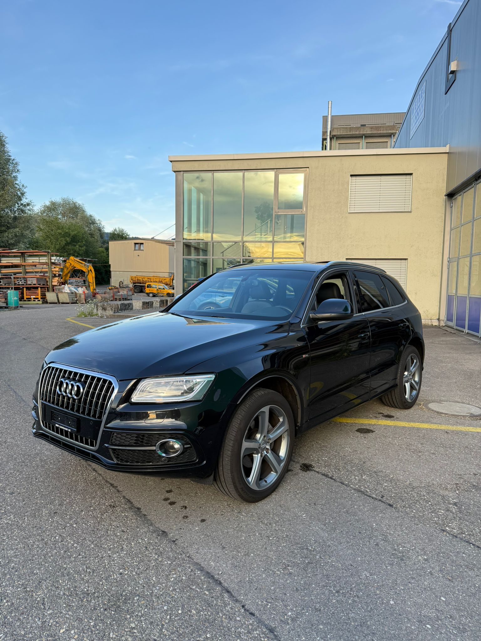 AUDI Q5 2.0 TFSI quattro tiptronic-image-2