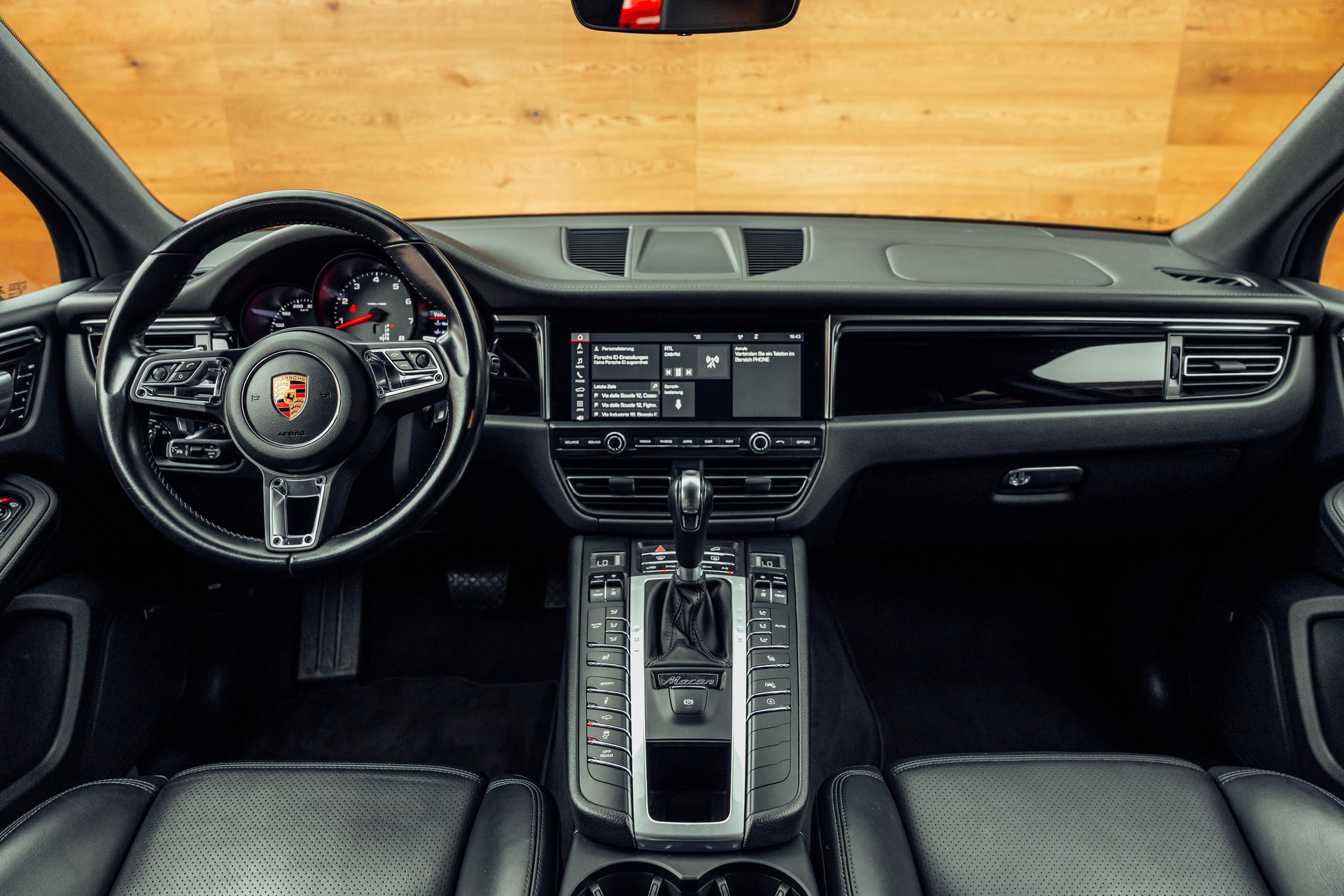 PORSCHE Macan S PDK Porsche Approved-image-4