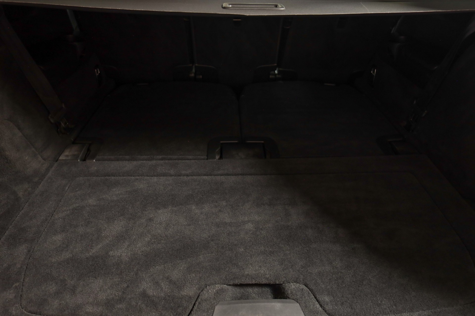 VOLVO XC90 T6 AWD R-Design Geartronic-image-17