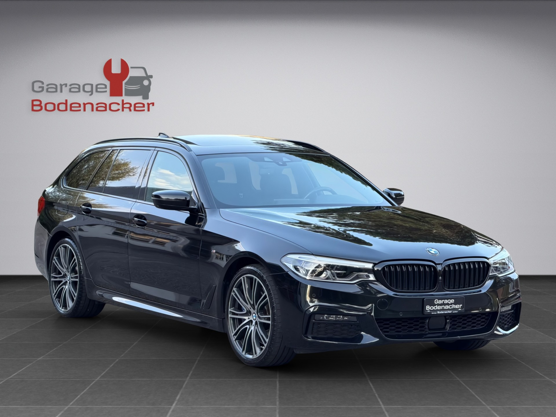 BMW 540i xDrive Touring Steptronic M Paket-image-5