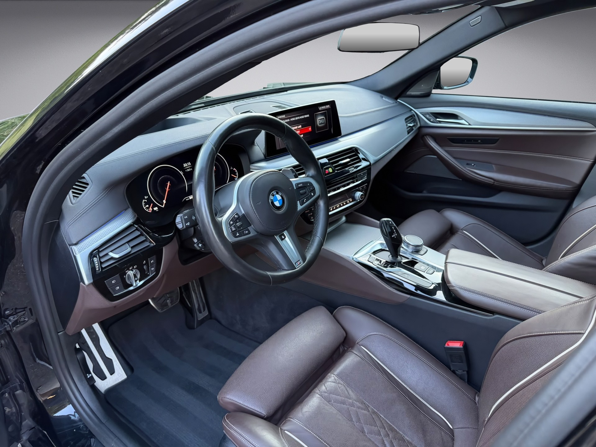 BMW 540i xDrive Touring Steptronic M Paket-image-7
