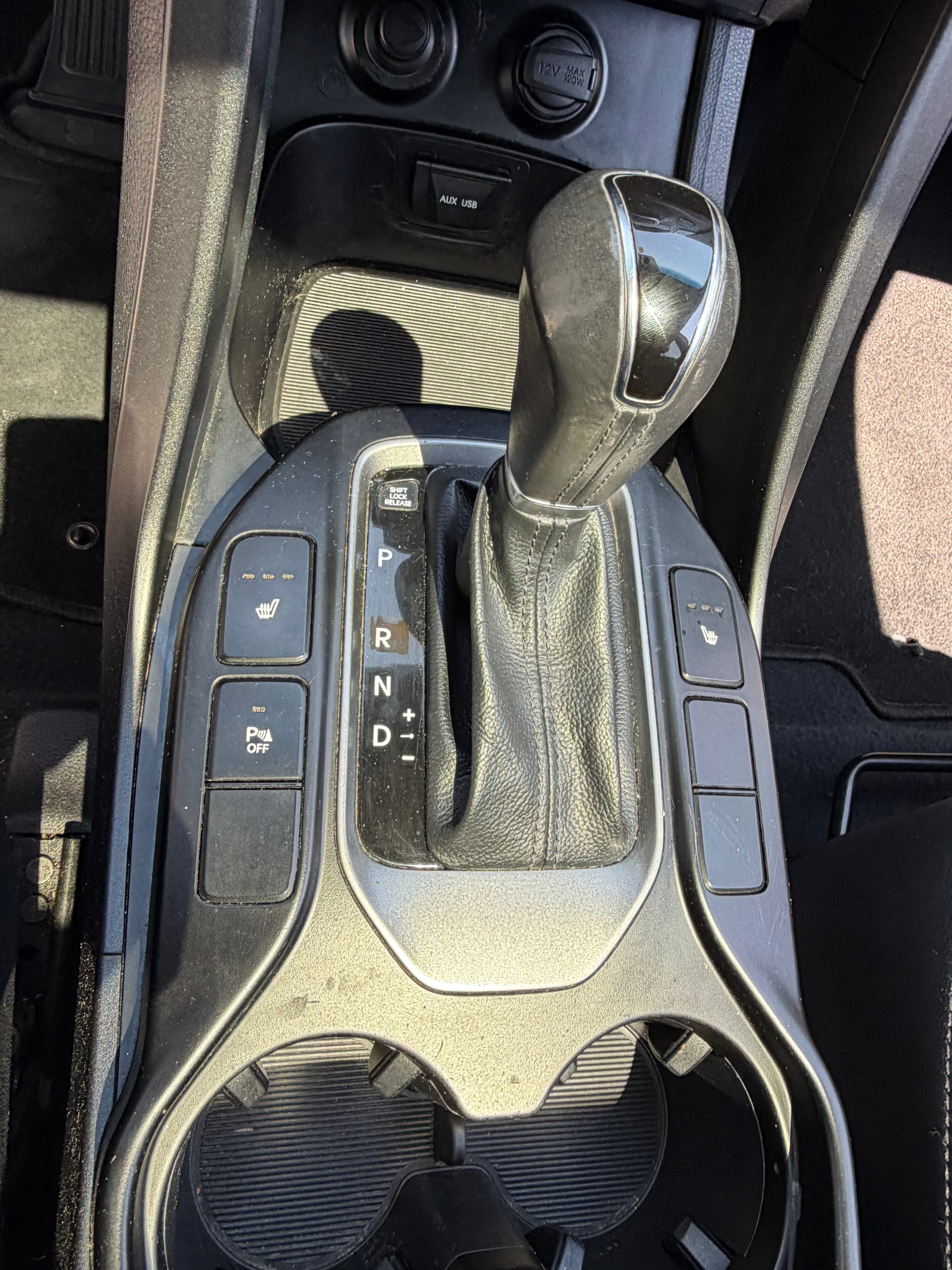 HYUNDAI Santa Fe 2.2 CRDI Premium 4WD Automatic-image-7