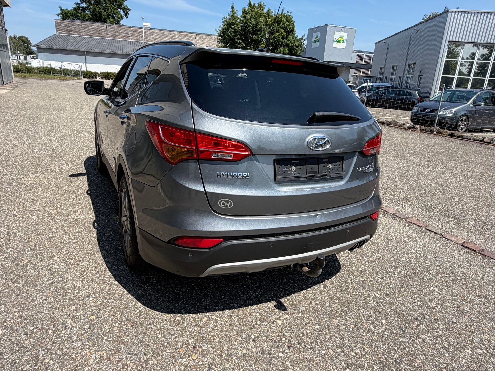 HYUNDAI Santa Fe 2.2 CRDI Premium 4WD Automatic-image-10