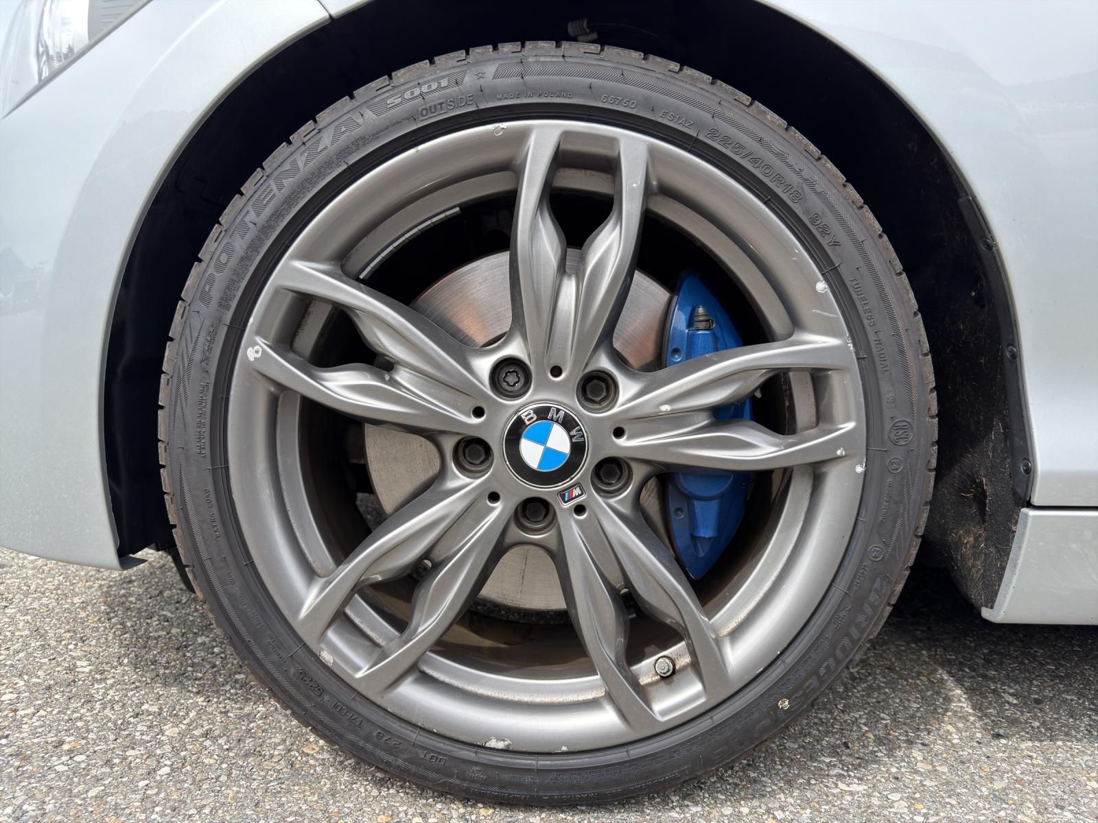 BMW M135i xDrive Steptronic (CH)⛽-image-7