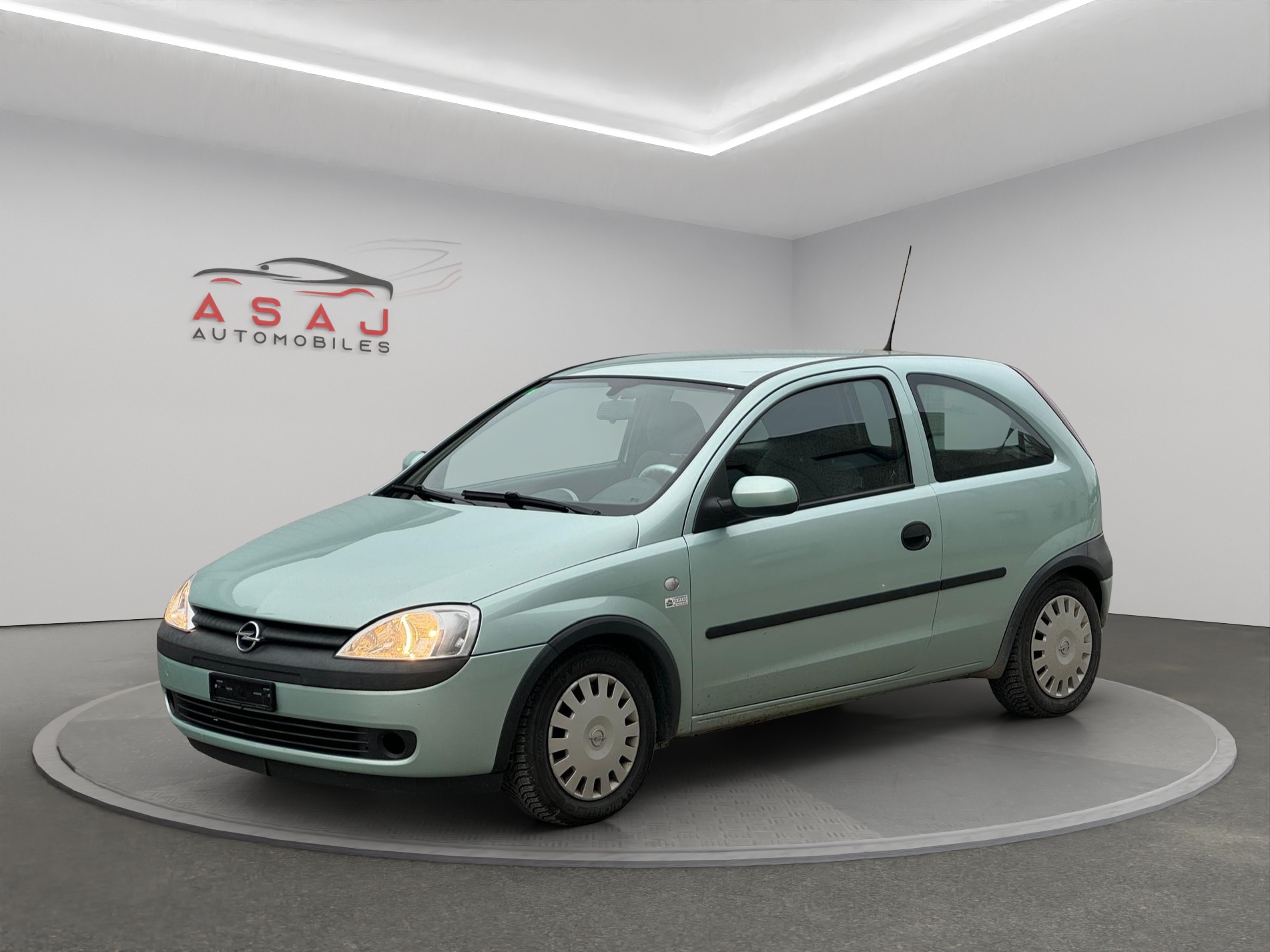 OPEL Corsa 1.2 16V Comfort-image-2