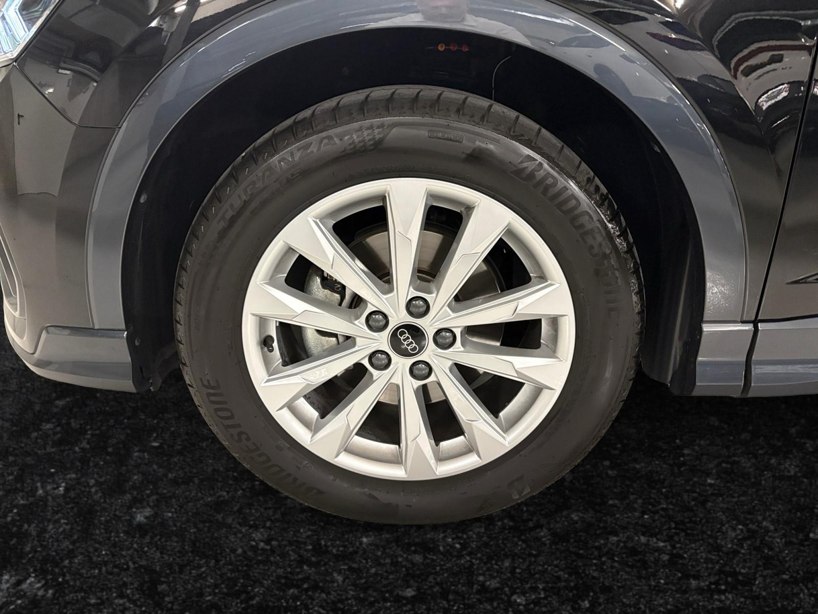 AUDI Q3 Sportback 35 TFSI Attraction S-tronic-image-15