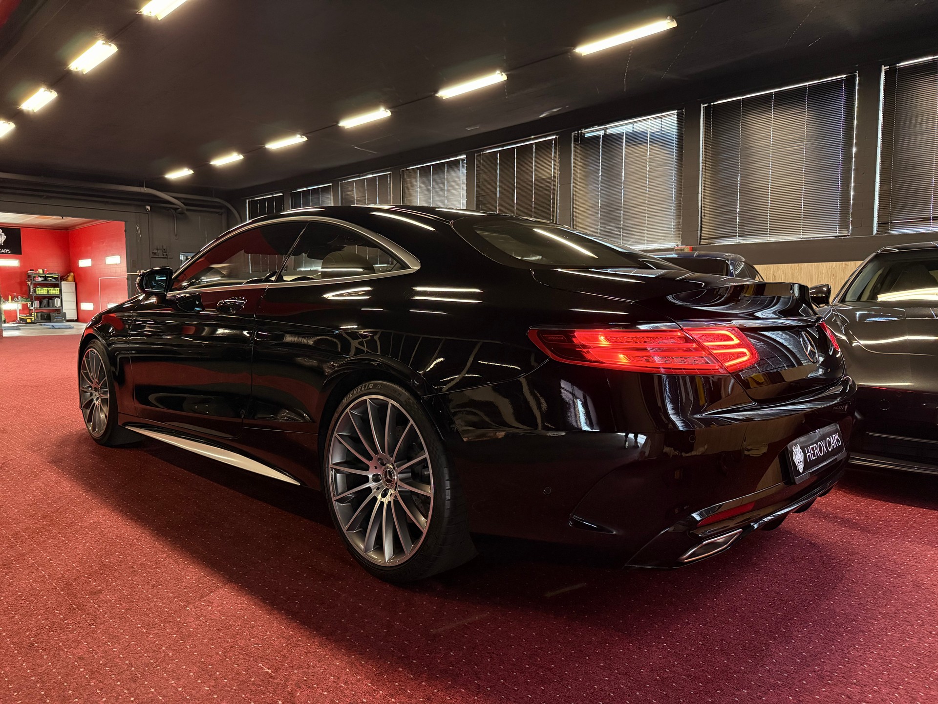 MERCEDES-BENZ S 400 Coupé 4Matic 7G-Tronic-image-12