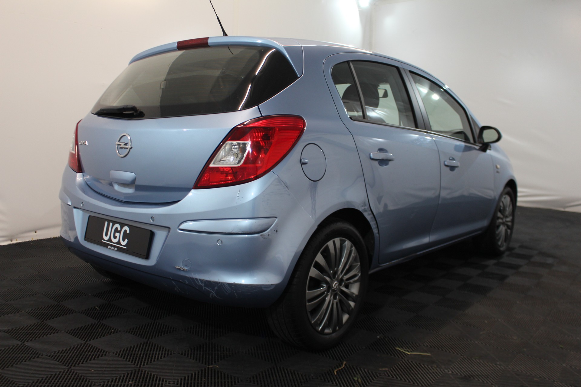 OPEL Corsa 1.4i 16V TP Color Ed.-image-5