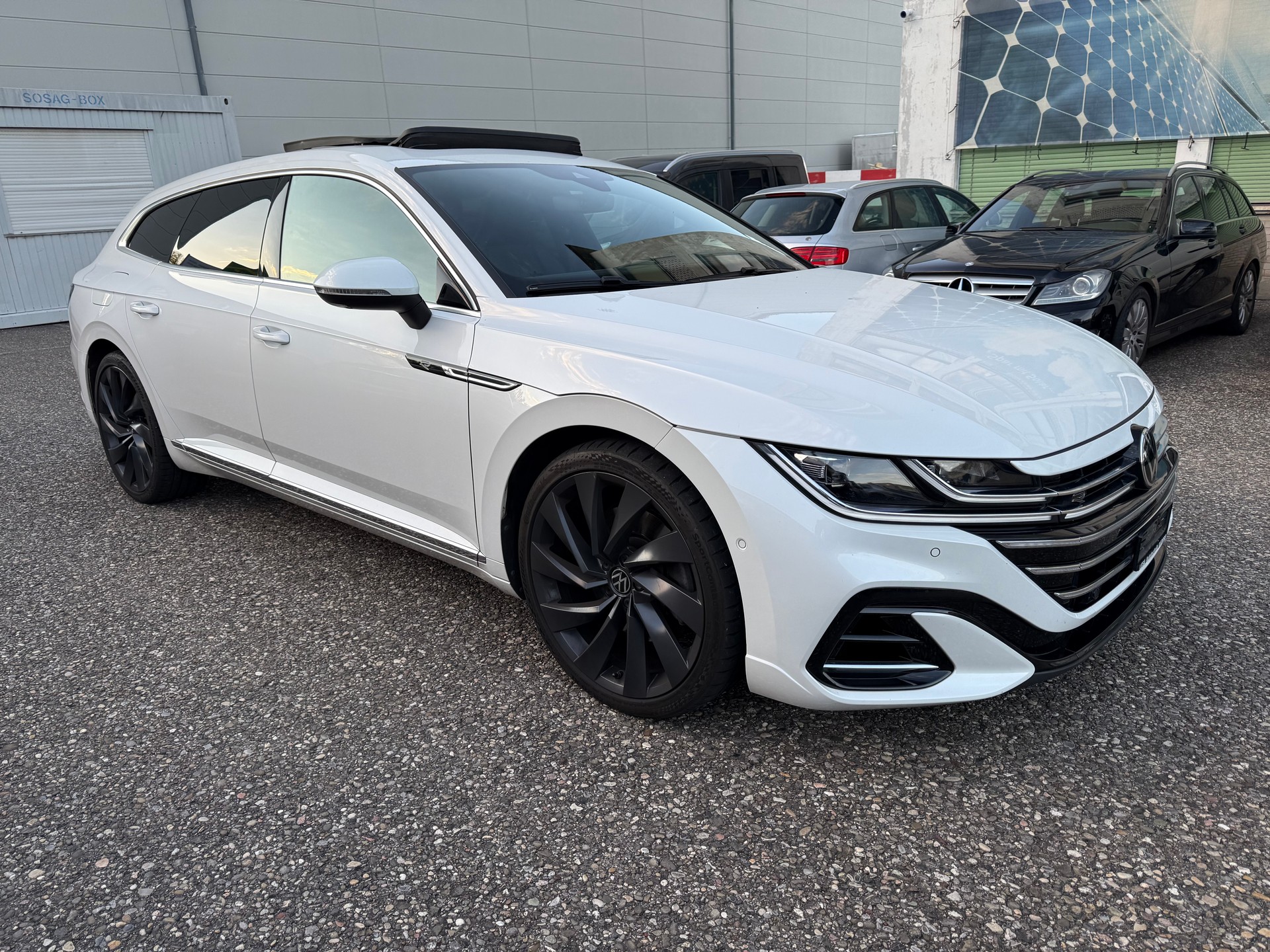 VW Arteon SB 2.0 TSI R-Line 4Motion DSG-showroom-element-1